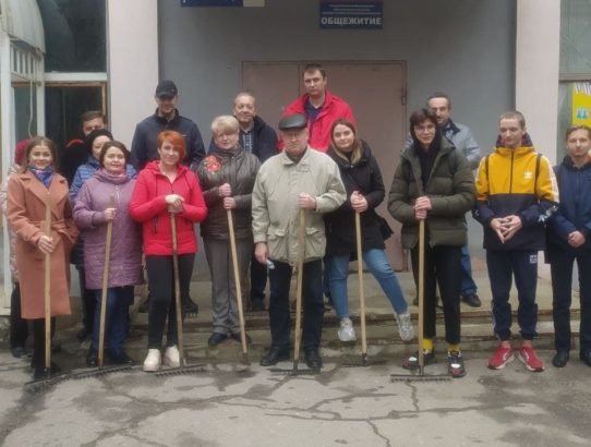 «Уютный двор» в Ворошиловском районе продолжается