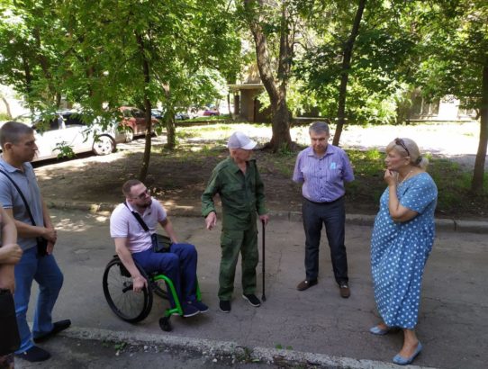 «Встречи во дворах» сход граждан